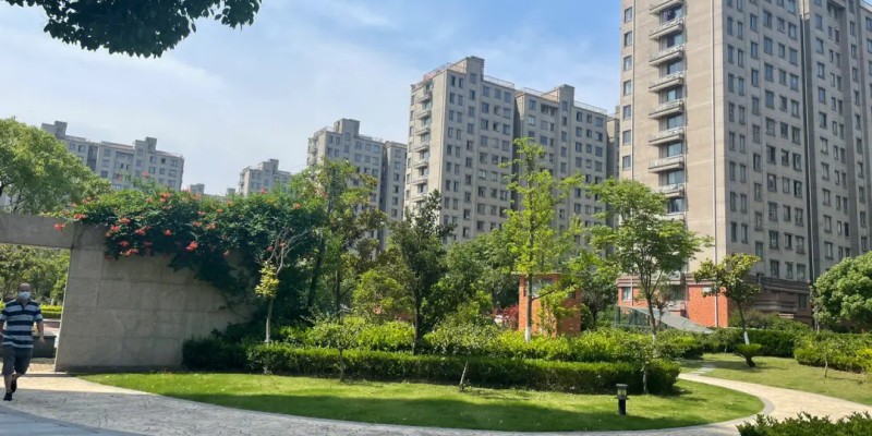 婚前买房婚后加名字属于共同财产