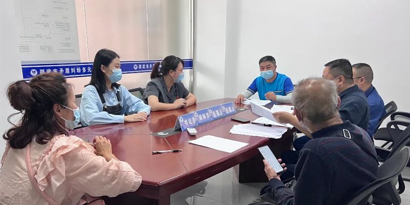 开发商合同欺骗调解现场