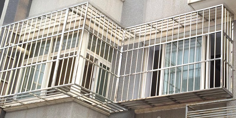 小区防护栏