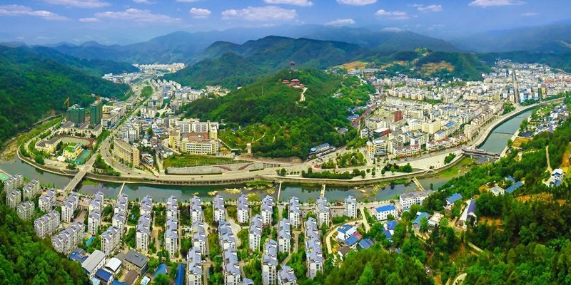 四川
